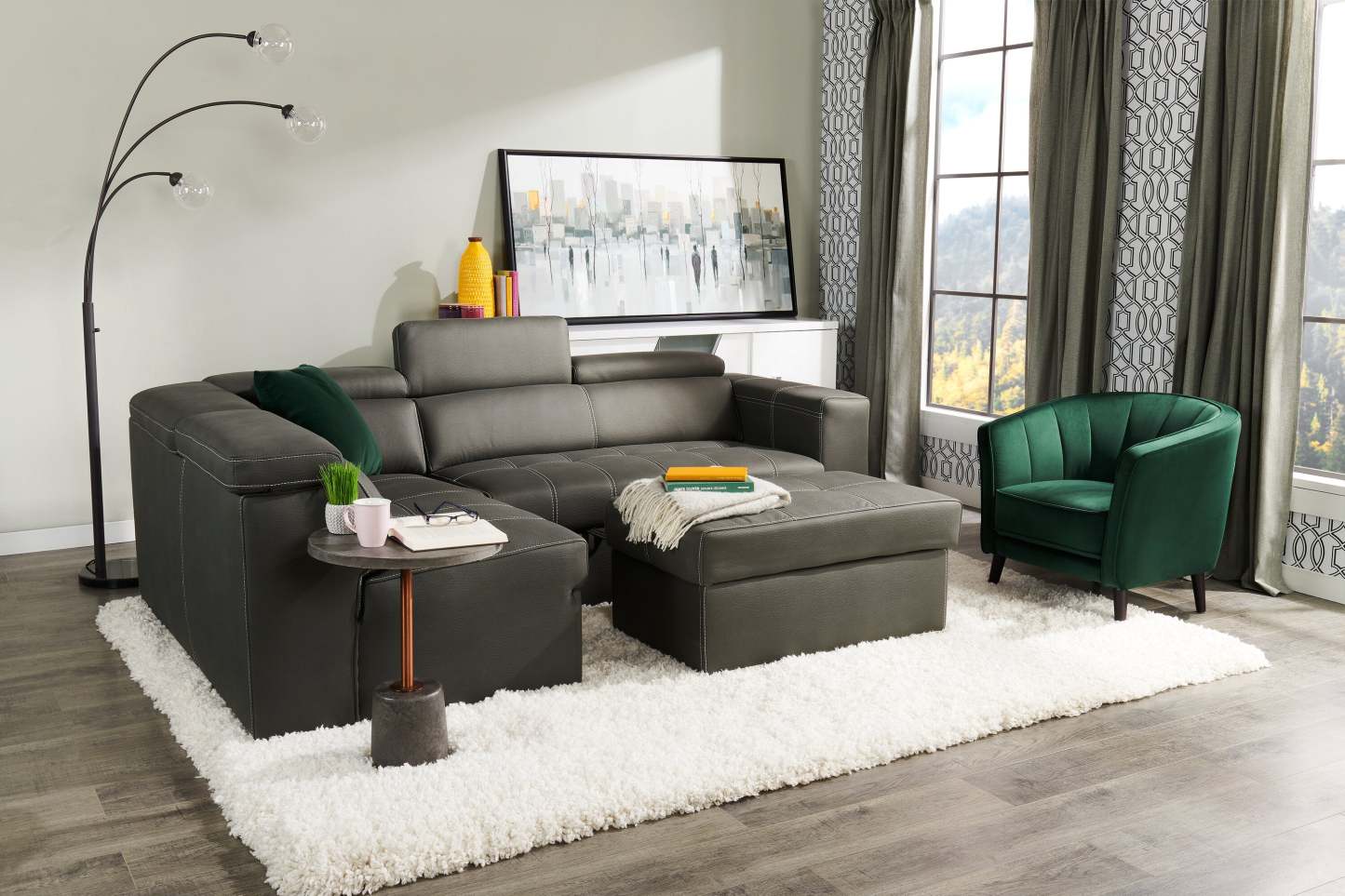 82 Mid-Century Black with Marble Base and 3-Light Glass Shade Arc Lampadaire|Lampe à pied arquée milieu du 20e siècle de 82 po noire à 3 ampoules avec base en marbre et abat-jour en verre