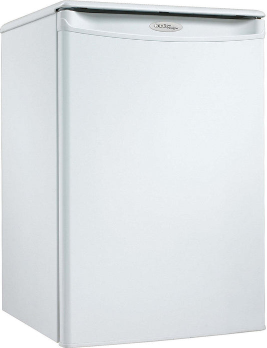 Danby 17,7 2,6 Cu. Fort. Mini-réfrigérateur à une porte - Blanc - DAR026A1WDD | Mini réfrigérateur Danby de 2,6 pi³ et de 17,7 po à 1 porte - blanc - DAR026A1WDD
