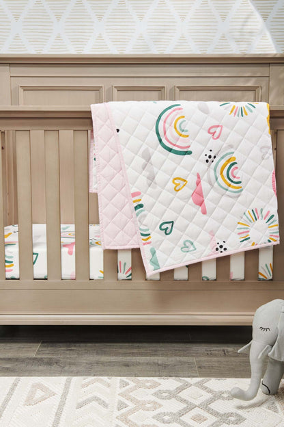 Luna 3-Piece Crib Bedding Set - White and Pink| Literie Luna 3 pièces pour lit de bébé - blanc et rose