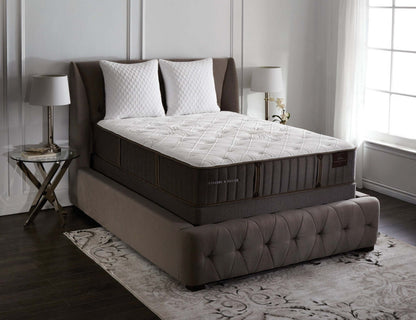 Stearns & Foster Finsbury Firm Queen Mattress Set|Ensemble matelas ferme Finsbury de Stearns & Foster pour grand lit