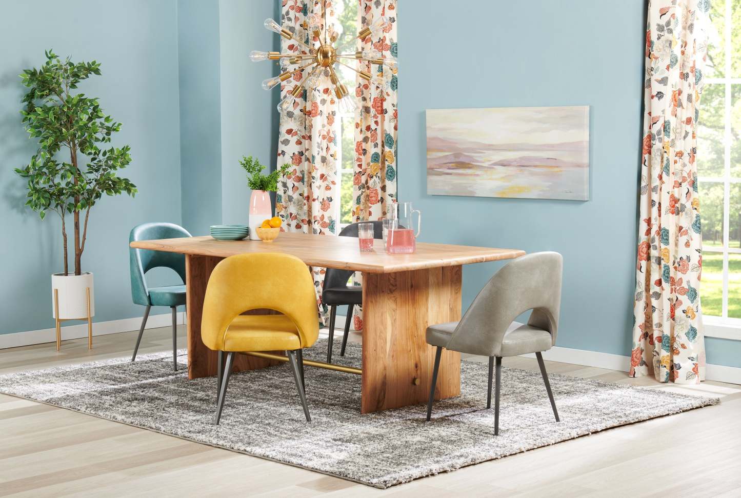 Chaise de salle à manger Bay de Kort &amp; Co. en tissu de cuir végétalien et en métal - moutarde