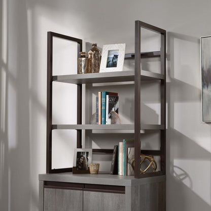 Manhattan Gate 31.5 Commercial Grade 2-Shelf Utility Hutch - Mystic Oak|Crédence tout usage Manhattan Gate de 31,5 po de qualité commerciale à 2 tablettes - chêne mystique