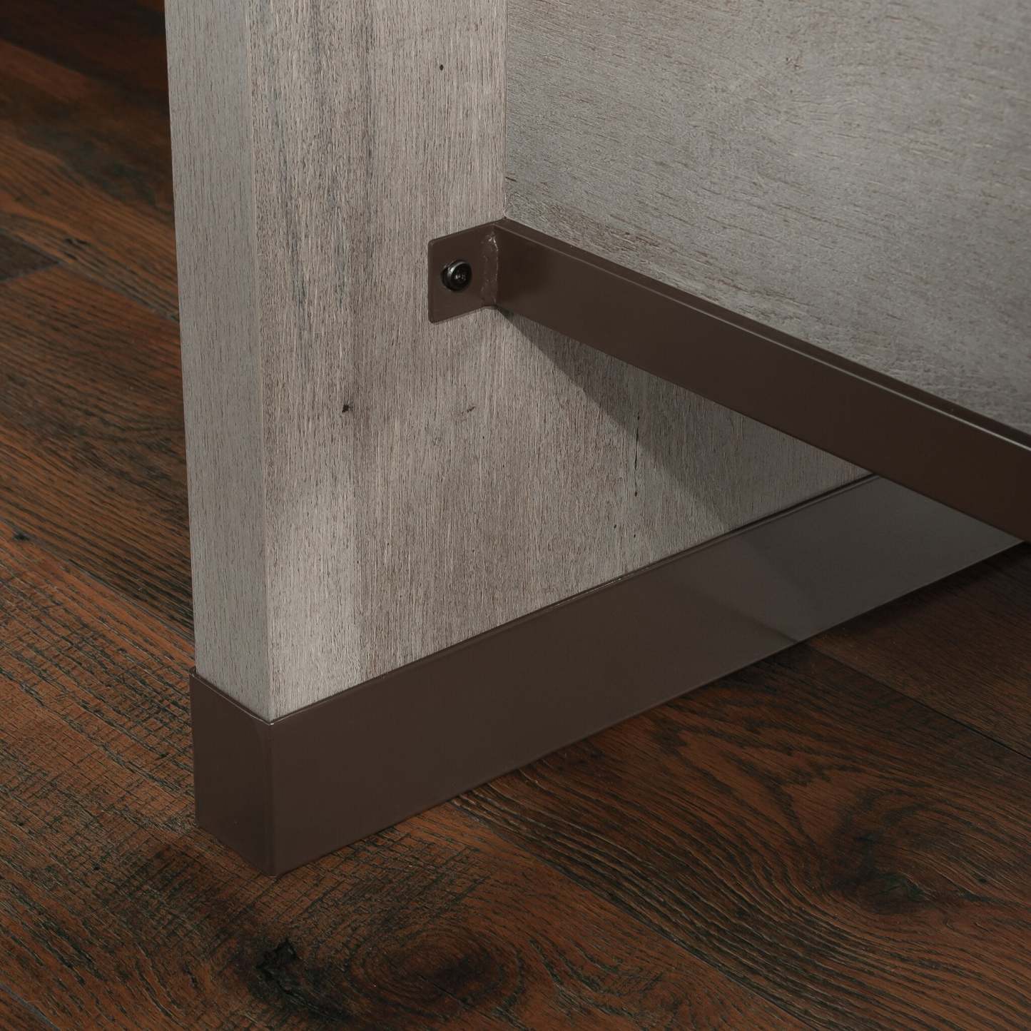 Bureau en forme de L Manhattan Gate de 65,98 po de qualité commerciale à 2 tiroirs - chêne mystique