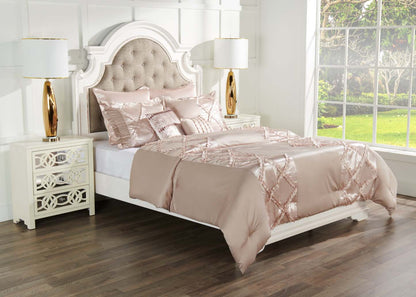 Margot 7-Piece Queen Comforter Set - Mocha| Ensemble d'édredon Margot 7 pièces pour grand lit - moka | MARGO7QU