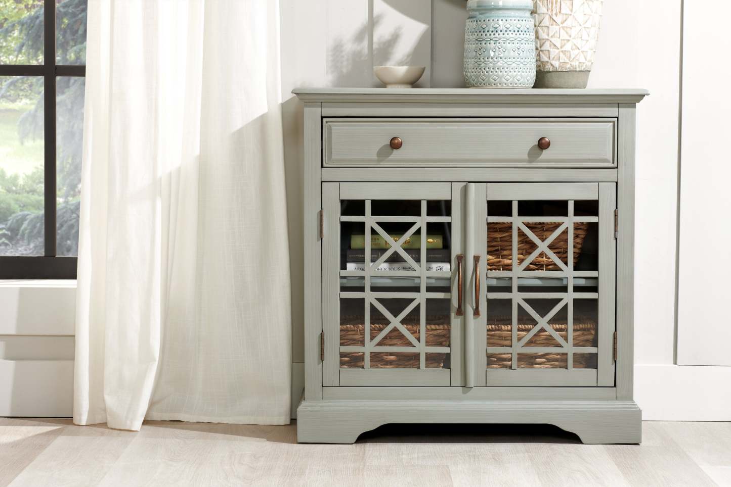Marseille 32 Accent Cabinet with Drawer - Antique Grey|Armoire décorative Marseille de 32 po avec tiroir - gris antique