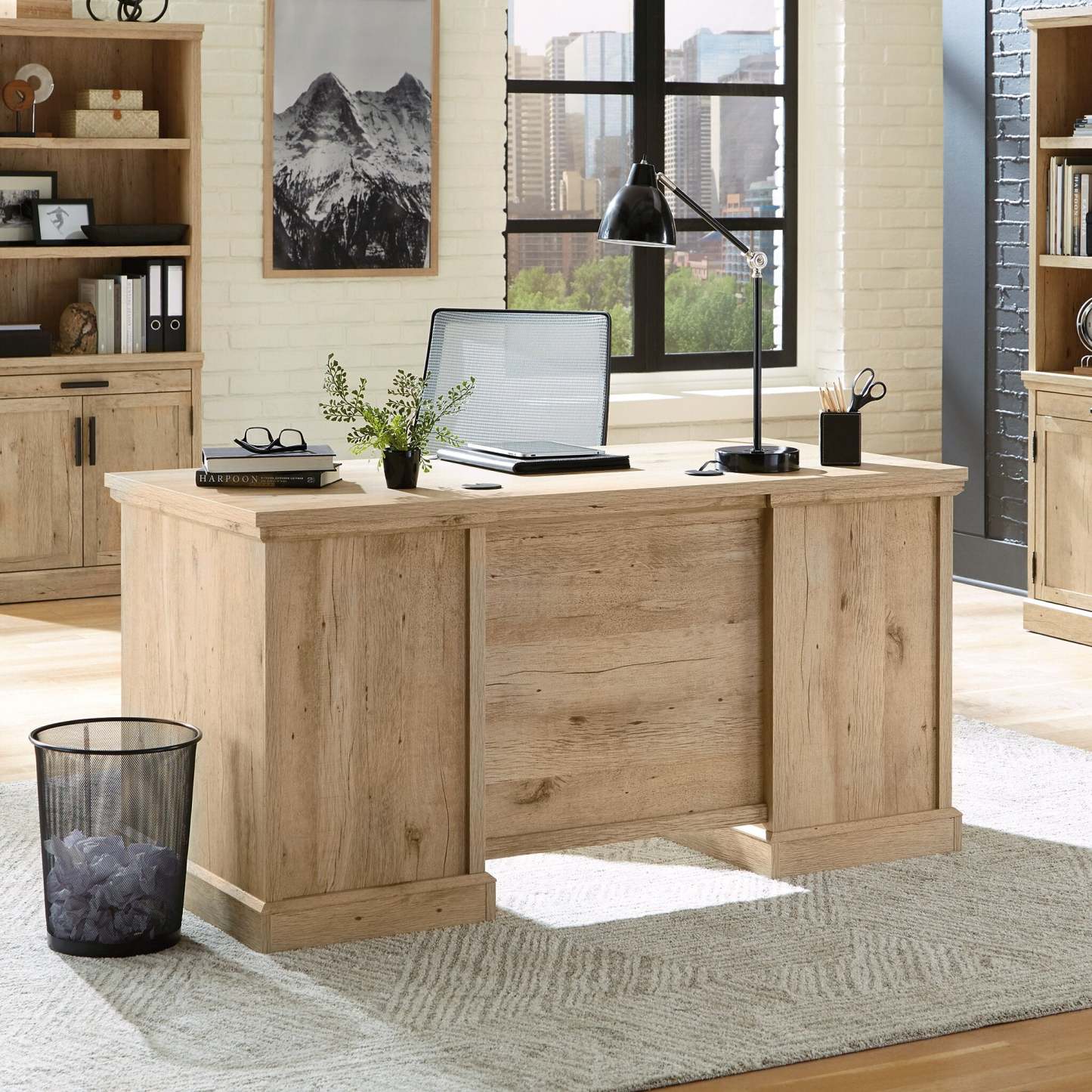 Bureau Mason Peak de qualité commerciale à 2 tiroirs avec armoire - chêne clair