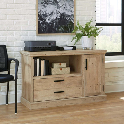 Mason Peak 47.09 Commercial Grade Small Credenza with Drawer & Cabinet - Prime Oak|Petit bahut Mason Peak de 47,09 po de qualité commerciale avec tiroir et armoire - chêne clair