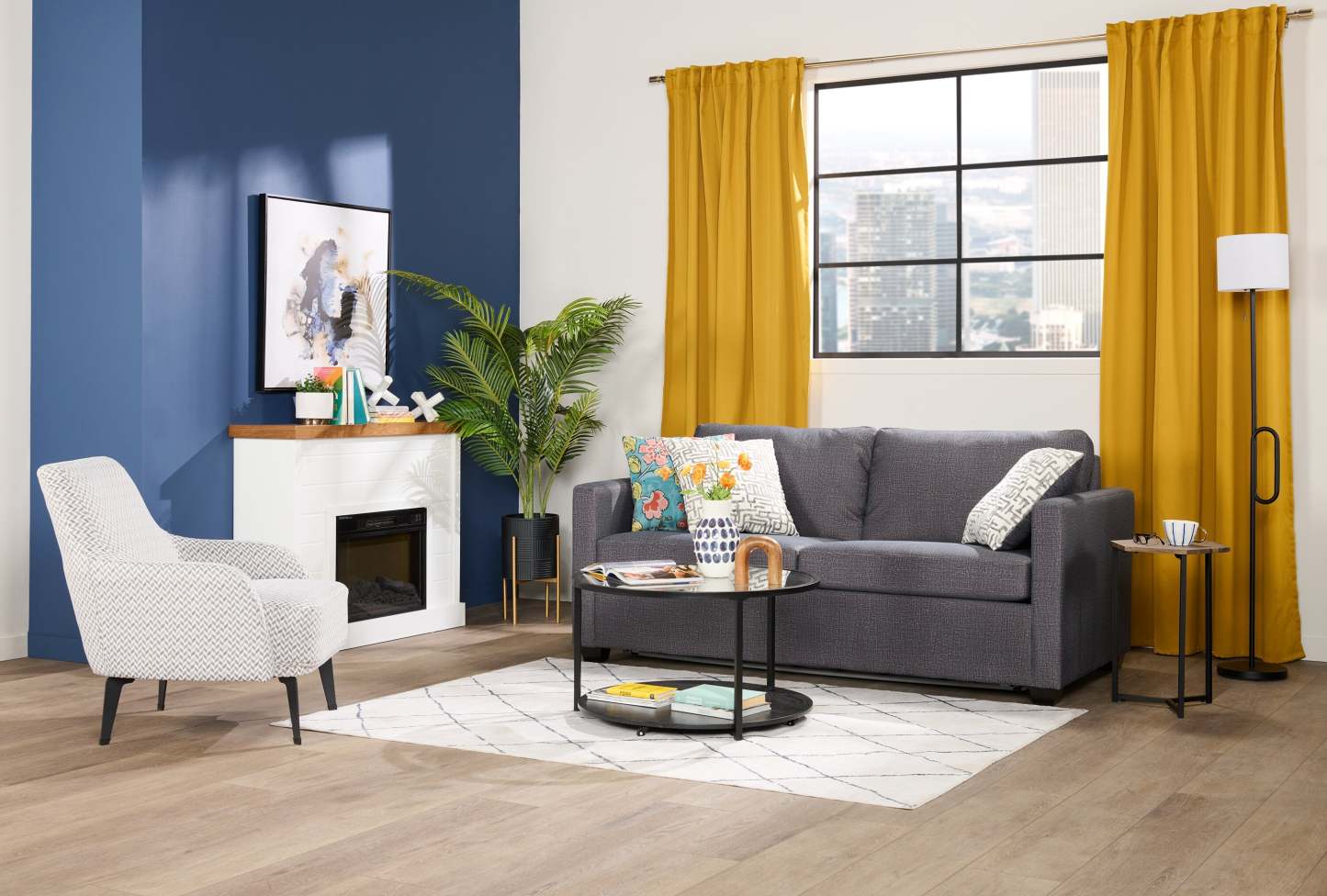 Foyer électrique moderne Mehgan 43.8 - Blanc et marron bicolore | Foyer électrique moderne Mehgan de 43,8 po - deux teintes, blanc et brun