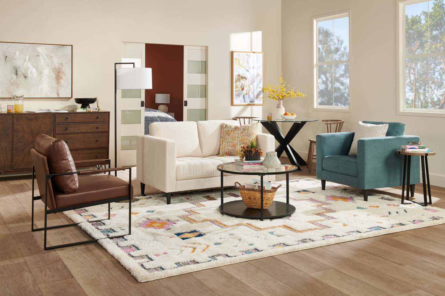 Causeuse en tissu Metro 57 avec coussins de siège touffetés et coussins de dossier réversibles - Neutre | Causeuse Metro de 57 po en tissu avec coussins de siège capitonnés et coussins de dossier réversibles - neutre