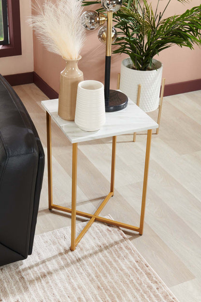 Mia 15.75 Faux Marble Chairside Table - Blanc &amp; Or|Table de fauteuil Mia de 15,75 po en imitation de marbre - blanche et dorée