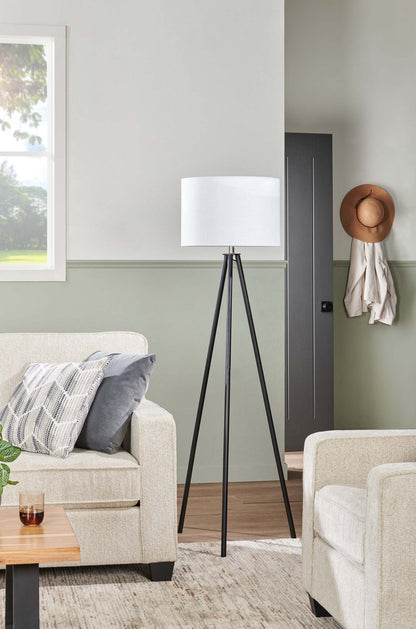 Lampadaire Tripode en Métal Noir 63|Lampe à pied de type trépied de 63 po en métal noir
