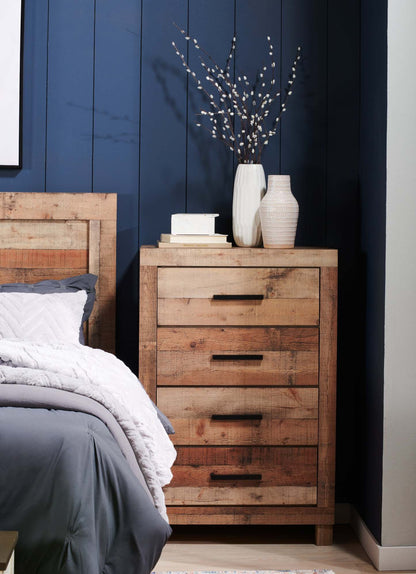 Commode de chambre Mojave, 4 tiroirs, 31,4 L x 47,3 H, Rustique - Marron Naturel | Commode verticale rustique Mojave de 31,4 po (L) x 47,3 po (H) à 4 tiroirs pour la chambre à coucher - brun naturel