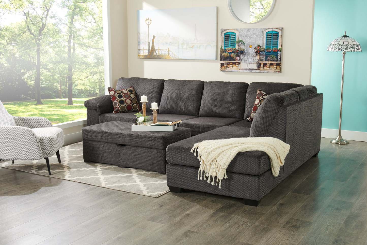 Sofa sectionnel de droite Morty 2 pièces fabriqué au Canada en tissu de chenille avec sofa et coussins décoratifs - gris