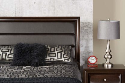 27.25 Lampe de table en nickel brossé|Lampe de table de 27,25 po nickel brossé