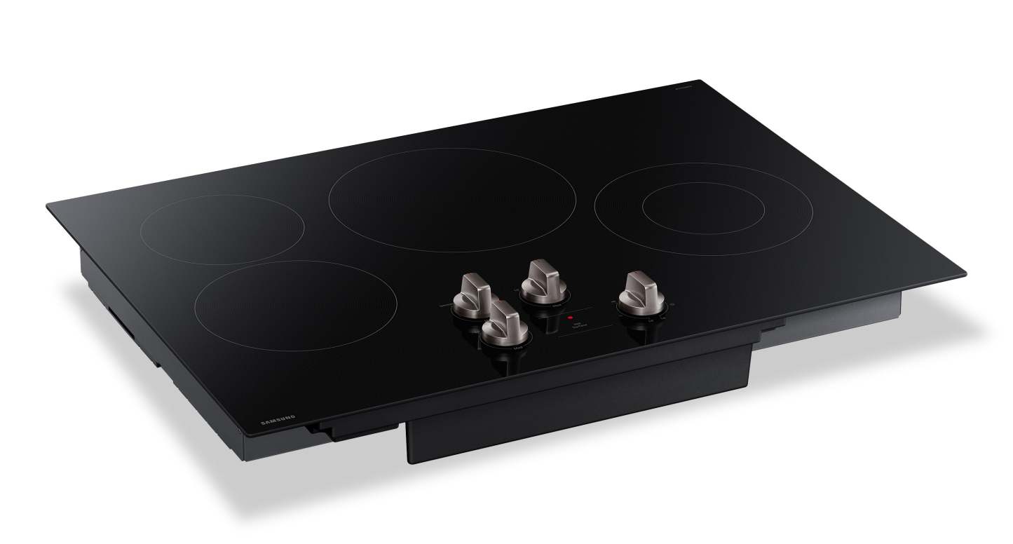 Surface de cuisson électrique Samsung de 30 po à 4 éléments avec commandes à boutons - noire - NZ30FG5332RKAA | NZ30FG53