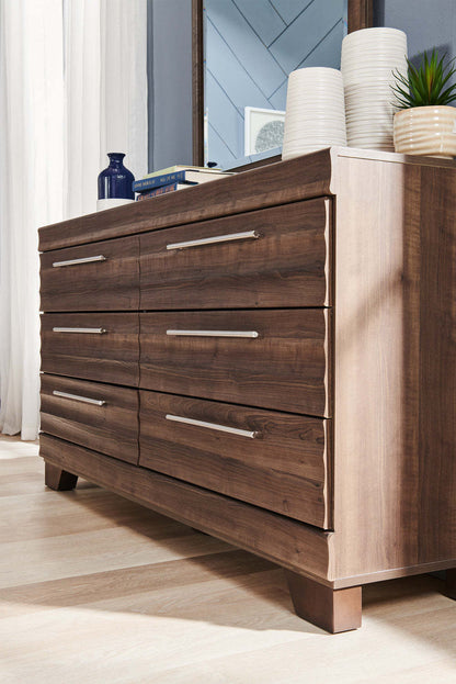 Commode à 6 tiroirs Olivia pour chambre à coucher, 61,3 L x 32,8 H, fabriquée au Canada - Gris | Commode Olivia de 61,3 po (L) x 32,8 po (H) à 6 tiroirs pour la chambre à coucher, fabriquée au Canada - grise