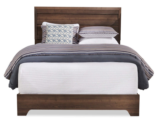 Lit à panneaux Olivia avec tête de lit et cadre, fabriqué au Canada, brun/gris - Queen Size | Lit à panneau Olivia fabriqué au Canada avec tête de lit et cadre de lit, brun/gris - format grand lit