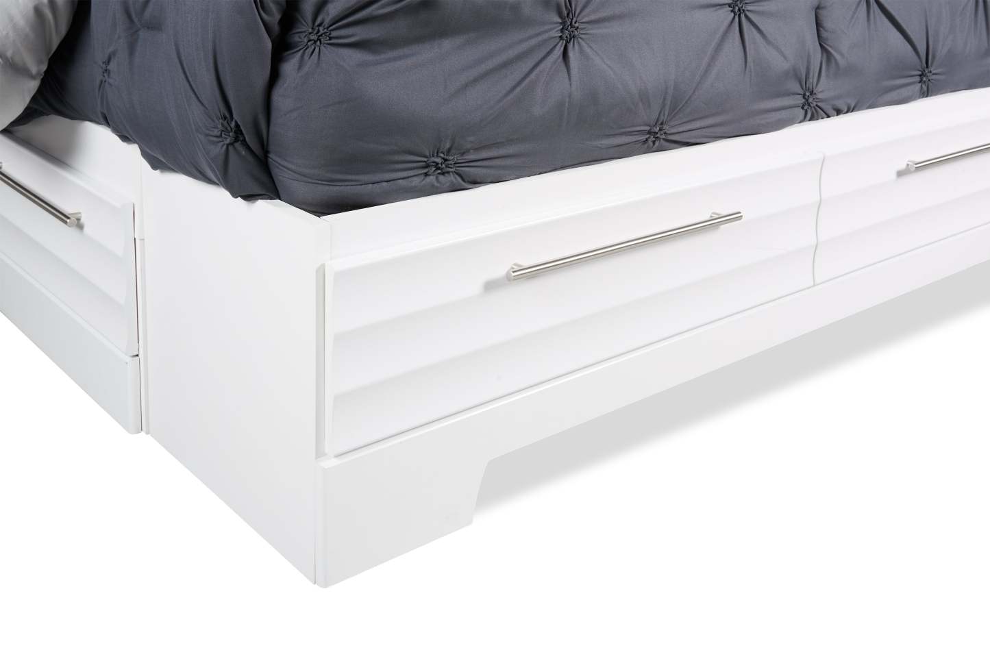 Lit plateforme de rangement Olivia fabriqué au Canada avec tête de lit et cadre de lit, blanc - format grand lit | Lit rangement plateforme Olivia avec tête de lit et cadre, fabriqué au Canada, blanc - Queen Size