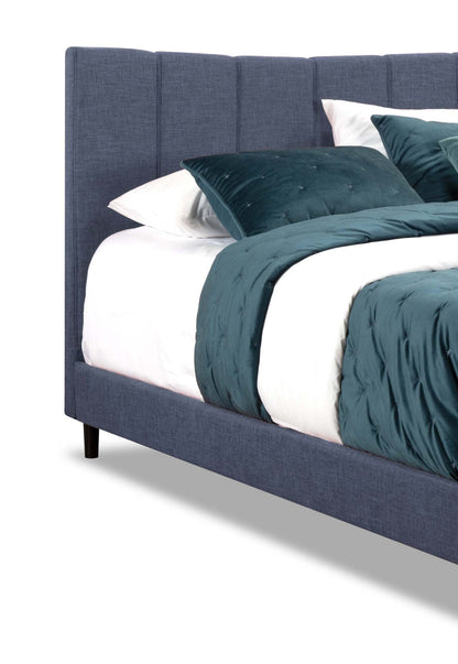Paseo Upholstered Platform Bed in Navy Fabric - Queen Size | Lit plateforme rembourré Paseo en tissu bleu marine - format grand lit
