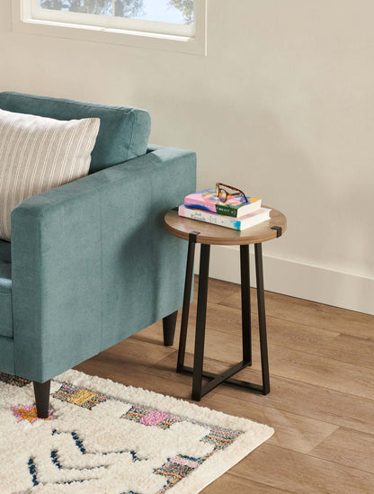 Table de fauteuil Pauly de 15 po avec dessus d’apparence bois - noisette