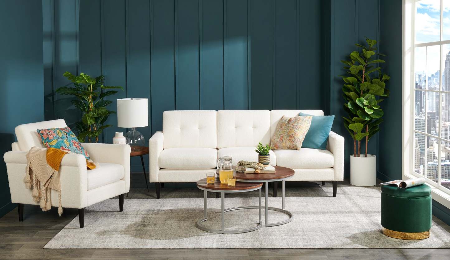 Phebe 16.5 Storage Ottoman with Gold Trim Base - Vert|Pouf de rangement Phebe de 16,5 po avec base à bordures dorées - vert