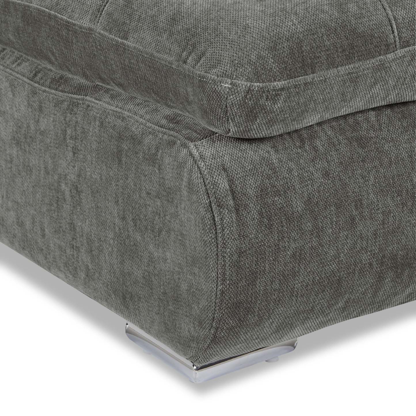 Scott Living Plaza Modular 38 Ottoman en tissu avec coussin capitonné et pieds en métal - Gris | Pouf modulable Plaza de Scott Living de 38 po en tissu avec coussin capitonné et pattes en métal - gris