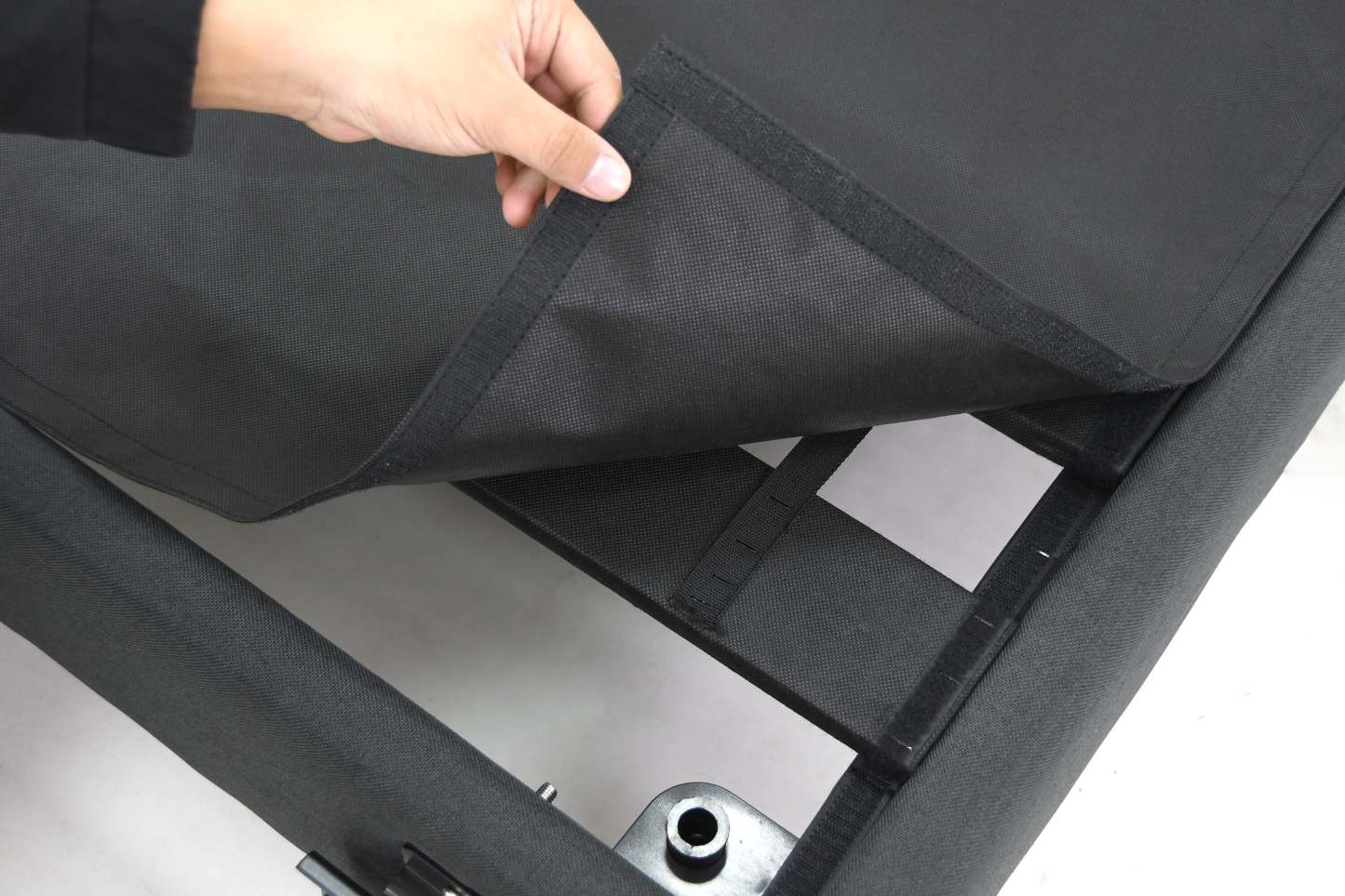 Sealy® Essentials King Platform Base|Base plateforme Essentials de Sealy pour très grand lit