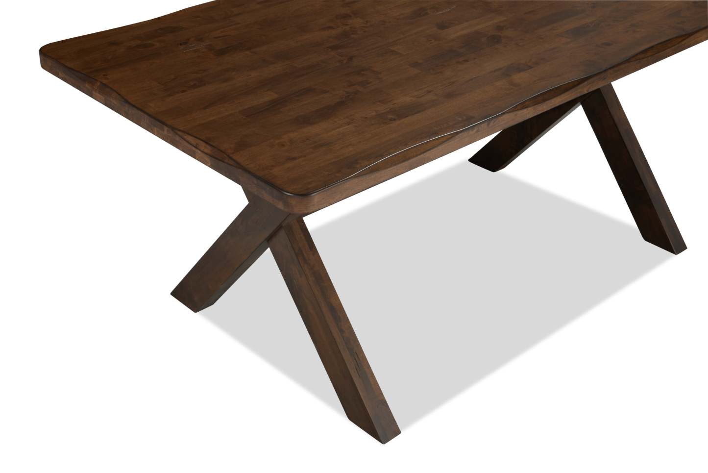 Table de salle à manger prune, bois, aspect Live-Edge, 70,75 W - marron muscade | Table de salle à manger Plum de 70,75 po (L) en bois avec apparence de bordures Live Edge - brun muscade