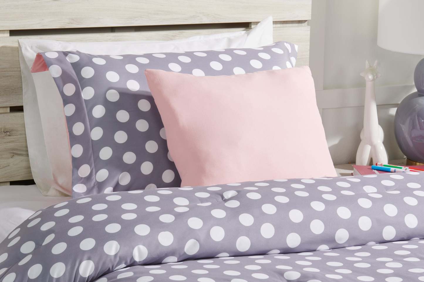 Portia 4-Piece Full Comforter Set - Grey | Ensemble d'édredon Portia 4 pièces pour lit double - gris