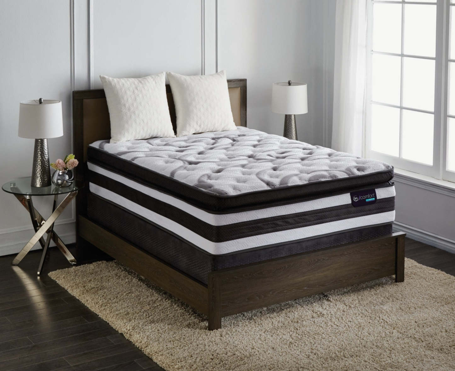 Ensemble semi-ferme plateau-coussin épais divisé profil bas Manolo iComfort Serta pour grand lit