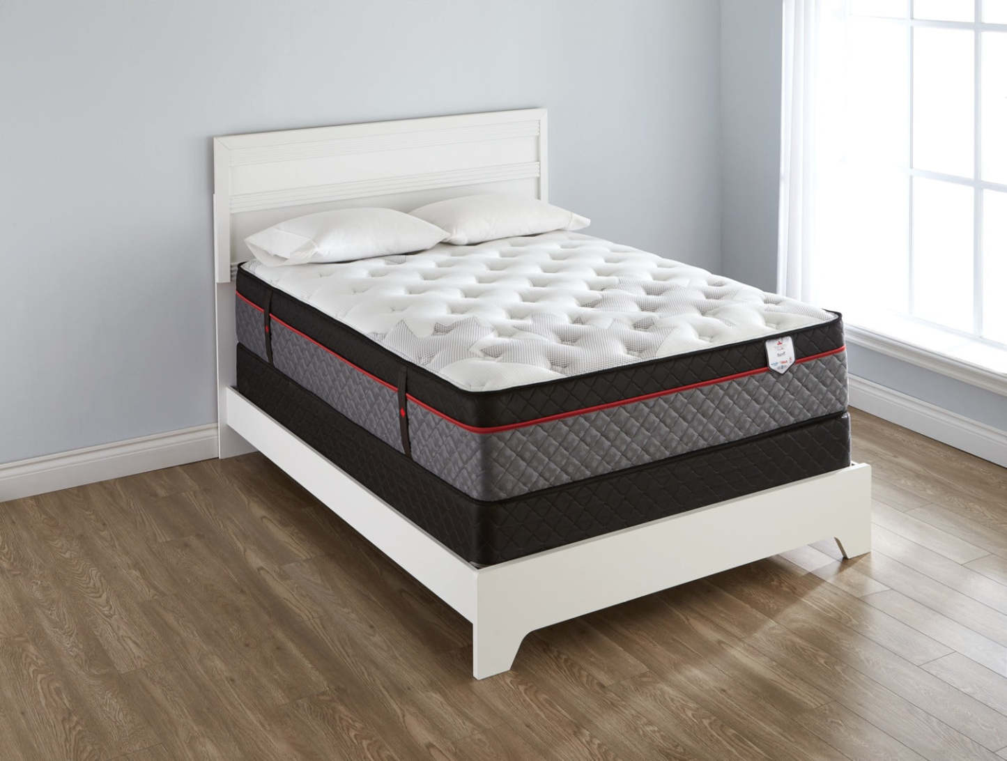 Springwall True North Chiropractic® Banff Euro-Top Queen Mattress Set|Ensemble matelas à Euro-plateau True North Banff Chiropractic de Springwall pour grand lit