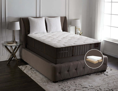 Ensemble matelas ferme divisé Finsbury de Stearns &amp; Foster pour grand lit