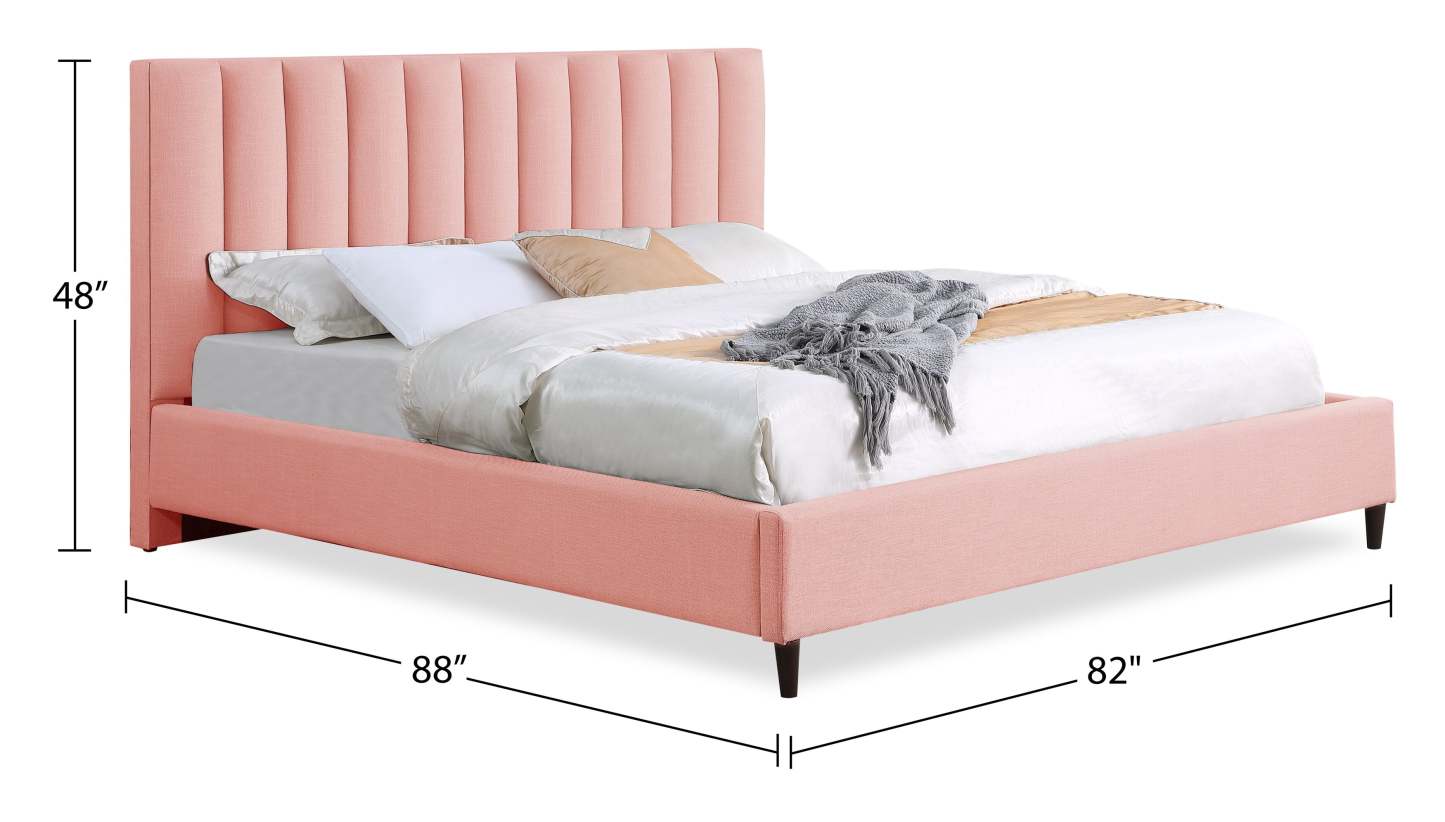 Kort &amp; Co. Lit plateforme rembourré Rain en tissu rose, capitonné - King Size | Lit plateforme rembourré Rain de Kort &amp; Co. en tissu rose capitonné - format très grand lit