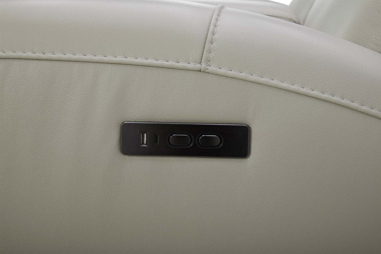 Causeuse à inclinaison électrique Reign de 78 po en cuir véritable de qualité supérieure avec console - taupe clair de lune Deltona