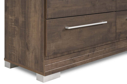 Commode à 6 tiroirs pour chambre à coucher Riley, 49 L x 31 H, fabriquée au Canada - Gris | Commode de chambre à coucher Riley de 49 po (L) x 31 po (H) à 6 tiroirs, fabriquée au Canada - grise