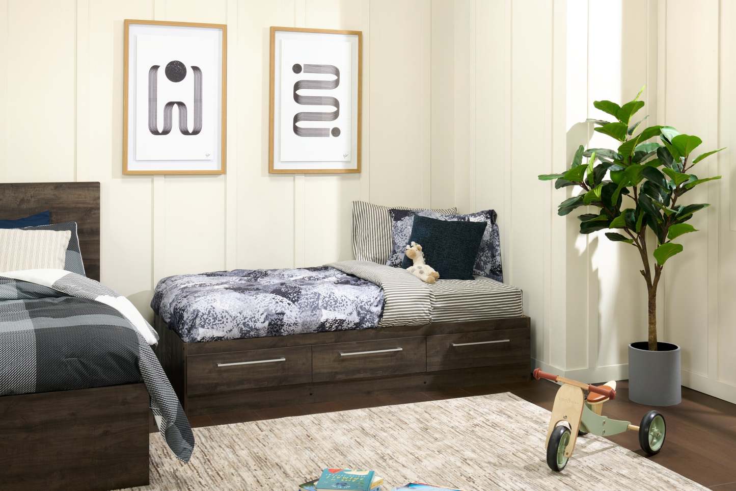 Lit Mates Riley avec rangement à 3 tiroirs pour enfants, fabriqué au Canada, gris - taille simple | Lit matelot Riley avec 3 tiroirs de rangement pour enfants, fabriqué au Canada, gris - format lit simple