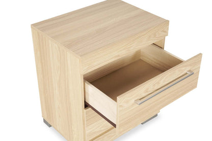 Table de chevet à 2 tiroirs Riley, 21 l x 24 h, fabriquée au Canada - Naturel | Table de nuit Riley de 21 po (L) x 24 po (H) à 2 tiroirs, fabriquée au Canada - naturelle