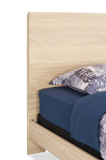 Lit à panneaux Riley avec tête de lit et cadre pour enfants, fabriqué au Canada, naturel - taille simple | Lit à panneaux Riley avec tête de lit et cadre de lit pour enfants, fabriqué au Canada, naturel - format lit simple