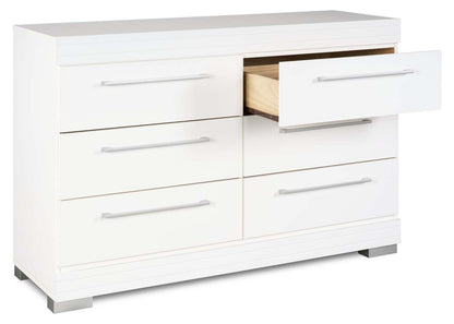 Commode à 6 tiroirs pour chambre à coucher Riley, 49 L x 31 H, fabriquée au Canada - Blanc | Commode de chambre à coucher Riley de 49 po (L) x 31 po (H) à 6 tiroirs, fabriquée au Canada - blanche