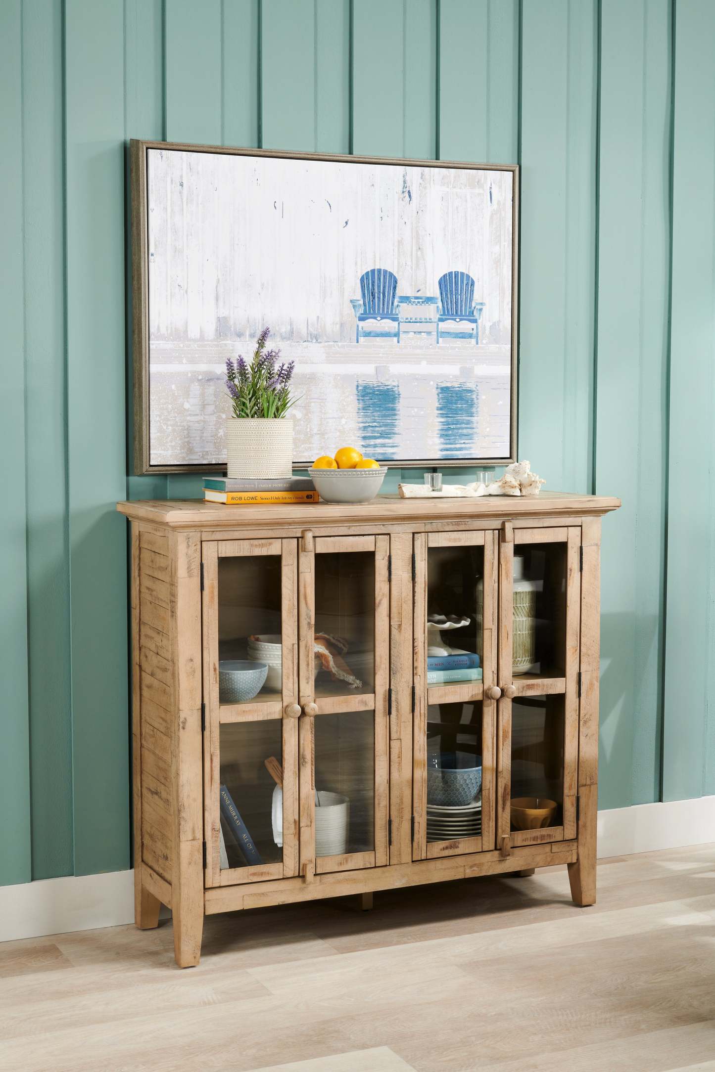 Rocco 48 4-Door Accent Cabinet - Natural Wood|Armoire décorative Rocco de 48 po avec 4 portes - bois naturel