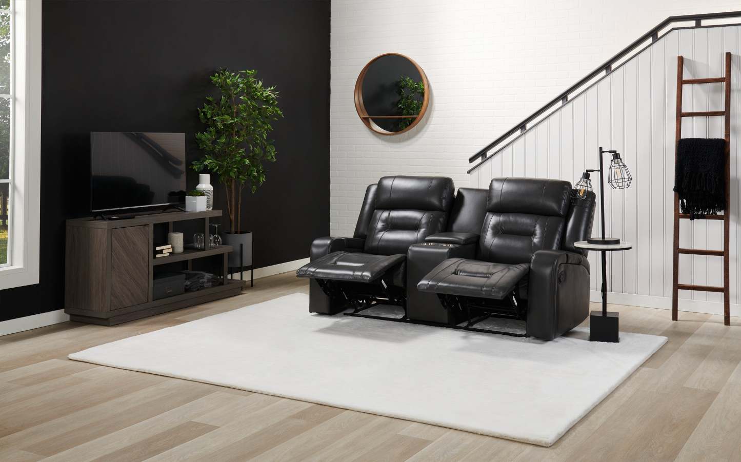 Causeuse inclinable Ryker de 72,24 po en tissu d'apparence cuir avec console de rangement - grise