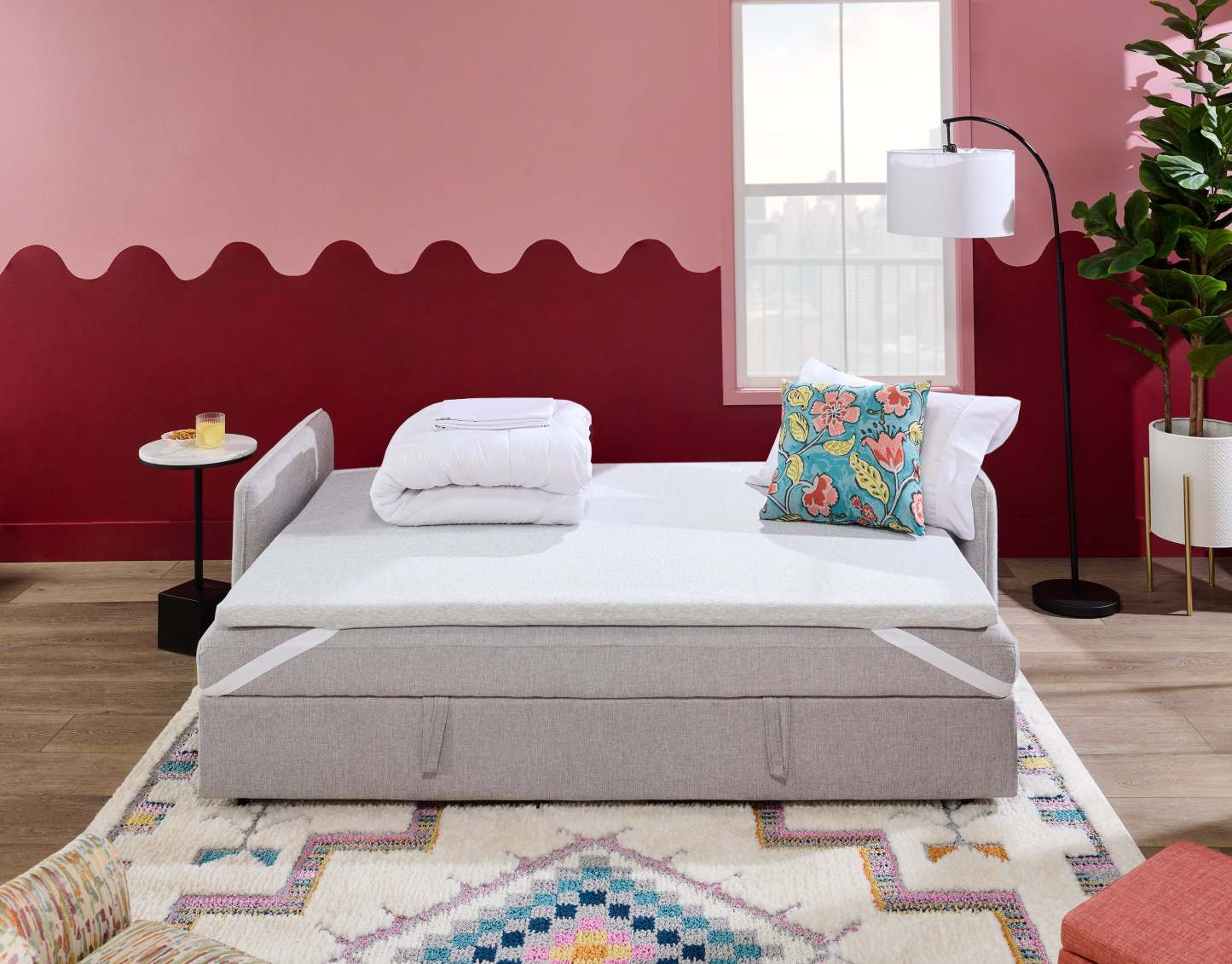 Canapé-lit Shadow de 82,5 po en tissu d'apparence lin avec rangement et deux accoudoirs coussinés - gris