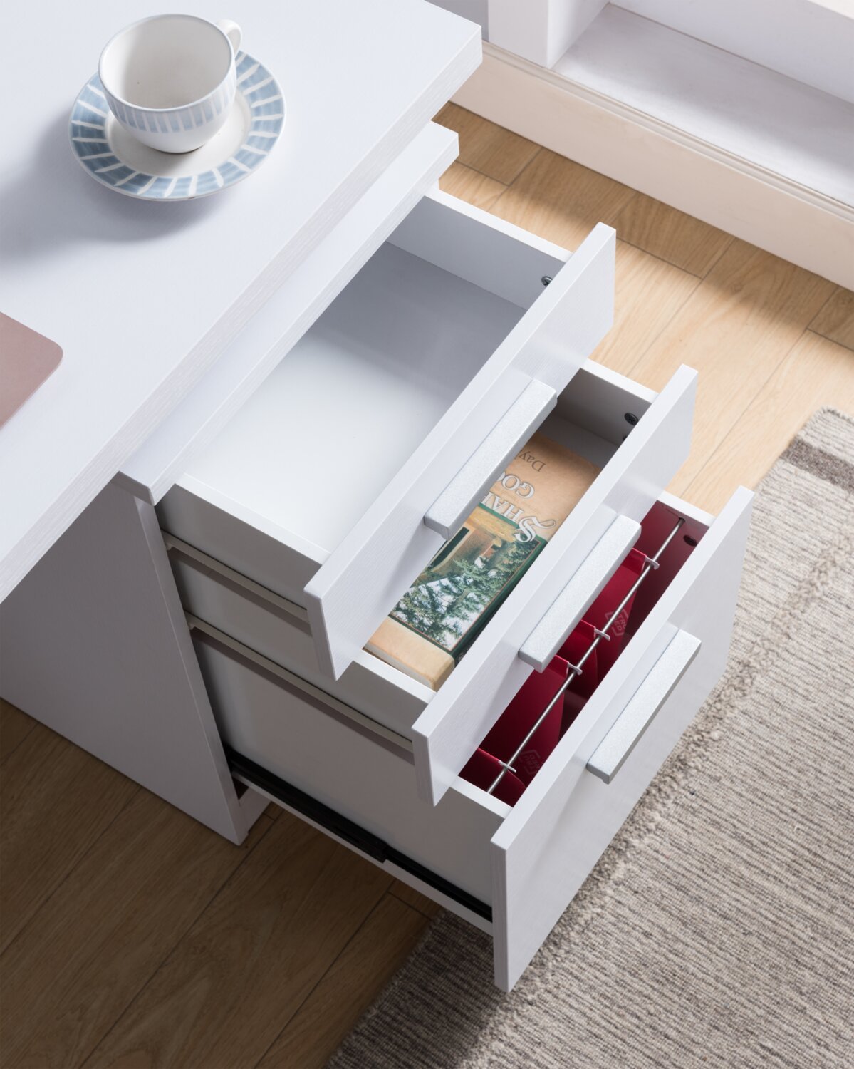 Bureau réversible Oscar 47 à 3 tiroirs - Blanc|Bureau réversible Oscar de 47 po à 3 tiroirs - blanc