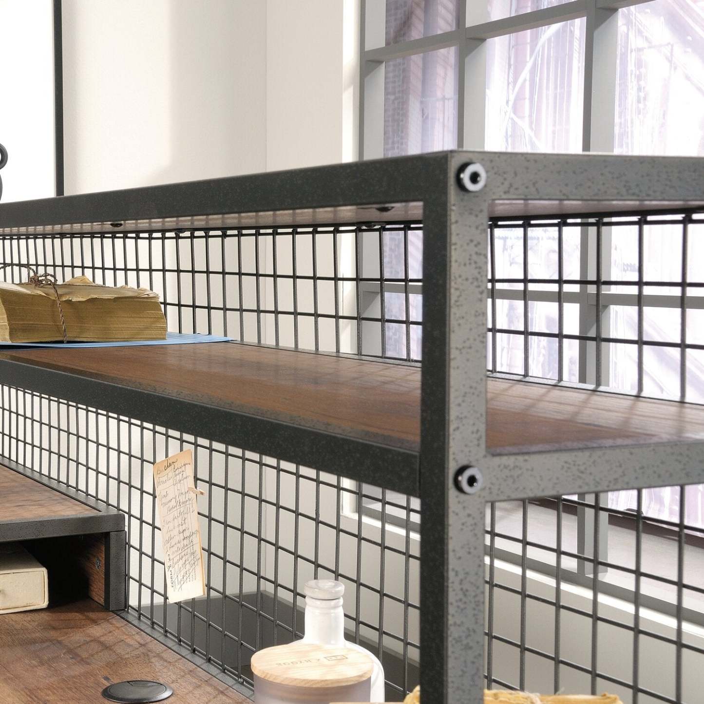 Bureau en forme de L Tayla de 60,67 po à 2 tiroirs avec armoire - chêne antique et noir