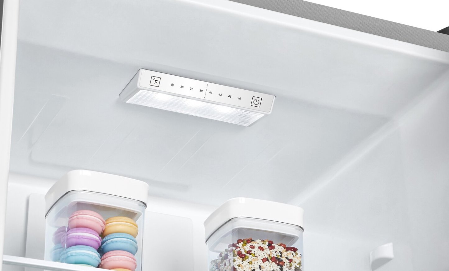 Réfrigérateur Hisense de 10,7 pi³ et de 23,4 po à congélateur inférieur - titane - RB12A2CSE | Hisense 23,4 10,7 Cu. Fort. Réfrigérateur à congélateur inférieur - Titane - RB12A2CSE