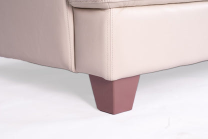 Chateau d’Ax Vita 70 100% Cuir véritable Canapé avec coutures à motif de diamant et pieds en bois - Gris fumée | Causeuse Vita de Château d’Ax de 70 po en cuir 100 % véritable avec coutures à motif de diamant et pattes en bois - gris fumée