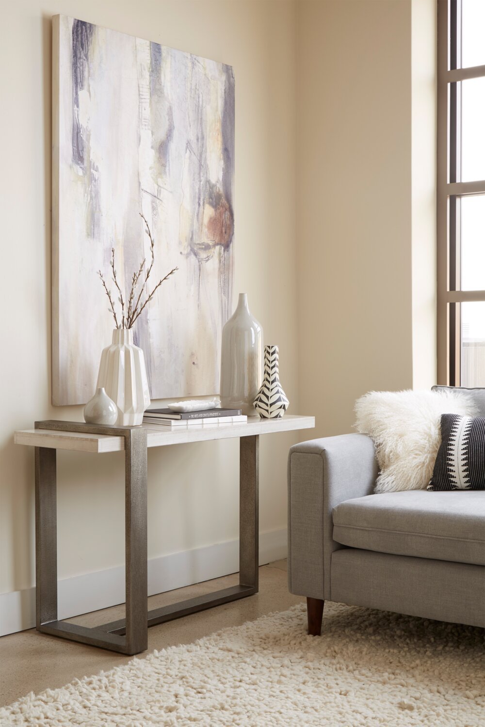 Cyprus 48” Modern Sofa Table - Beige/Bronze | Table de salon Cyprus - beige et bronze