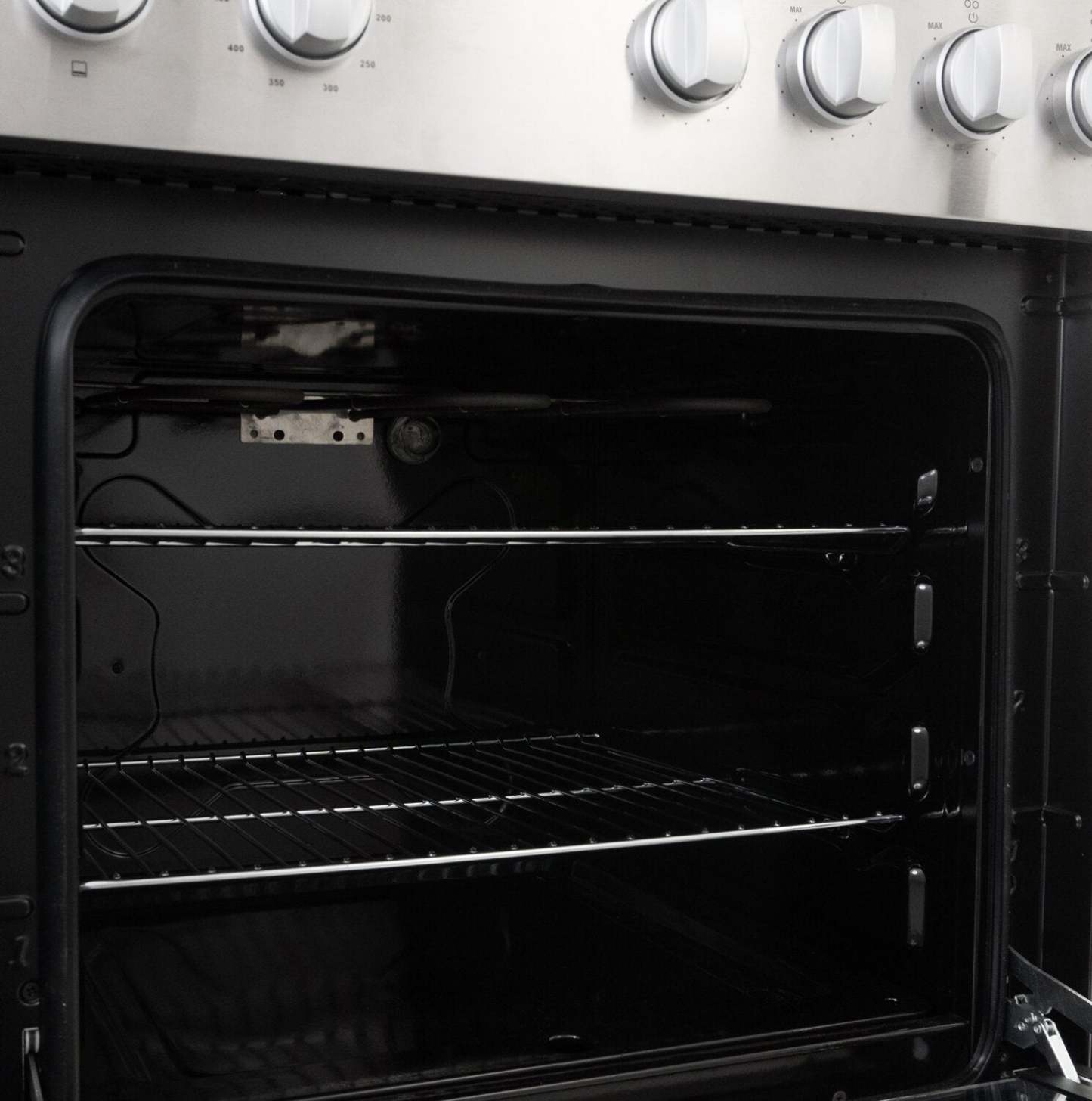 Cuisinière électrique Danby de 2,5 pi³ avec largeur compacte de 24 po et 4 brûleurs - acier inoxydable - DERM240BSS… | Cuisinière électrique Danby de 2,5 pi³ de largeur compacte de 24 po et à 4 brûleurs - acier inoxydable…