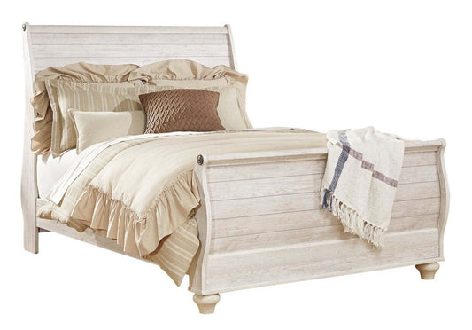 Lit-bateau Willowton avec tête de lit et cadre de lit, blanchi - format grand lit | Willowton Sleigh Bed with Headboard & Frame, Whitewash - Queen Size