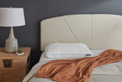 Oreiller ajustable TEMPUR-EssentialMC de Tempur-PedicMD | Tempur-Pedic® TEMPUR-Essential™ Adjustable Pillow